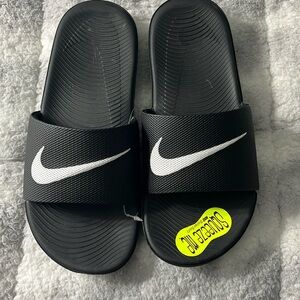 Brand New Boys Nike Slides